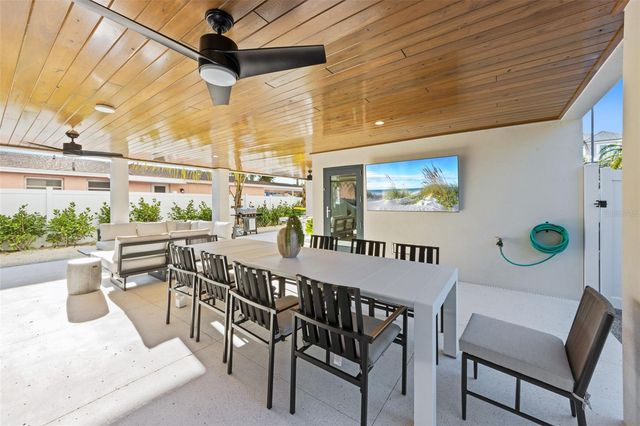 150 GRANT DRIVE, Sarasota, FL 34236