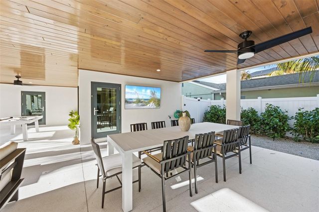 150 GRANT DRIVE, Sarasota, FL 34236