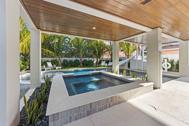 150 GRANT DRIVE, Sarasota, FL 34236