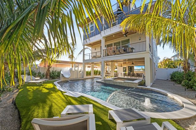 150 GRANT DRIVE, Sarasota, FL 34236