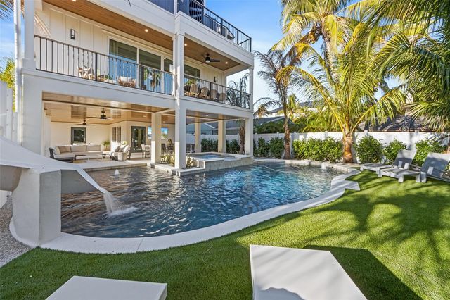 150 GRANT DRIVE, Sarasota, FL 34236