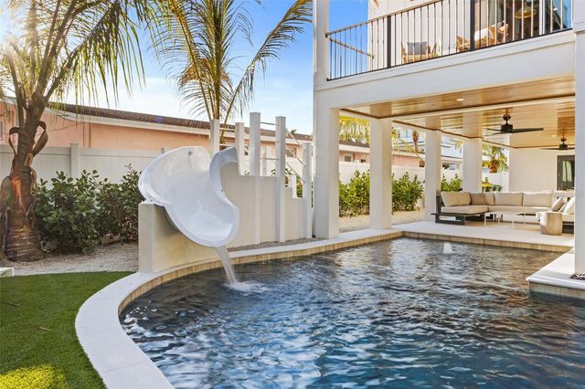 150 GRANT DRIVE, Sarasota, FL 34236