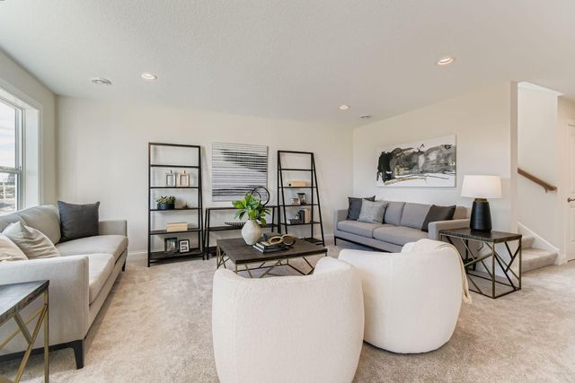 13601 Arrowhead Way, Rosemount, MN 55068