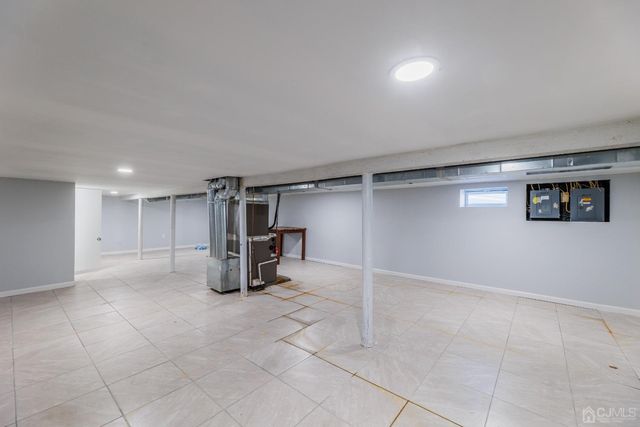 52 Sharot Street, Carteret, NJ 07008