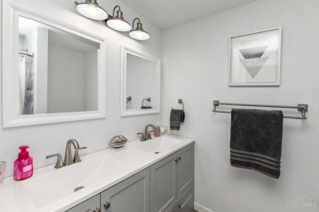 3882 Wolf Creek, Batavia Twp, OH 45102
