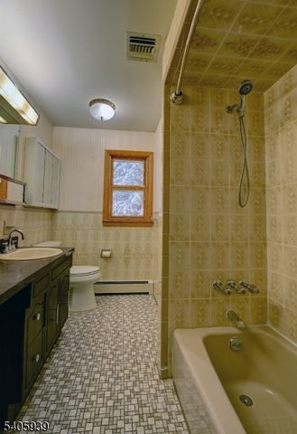 1316 Alps Rd, Wayne Twp., NJ 07470