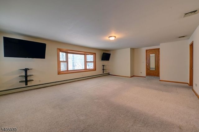 1316 Alps Rd, Wayne Twp., NJ 07470