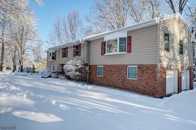 1316 Alps Rd, Wayne Twp., NJ 07470