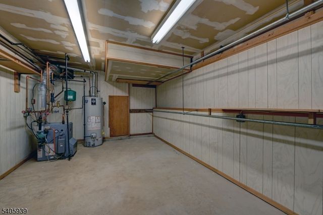 1316 Alps Rd, Wayne Twp., NJ 07470