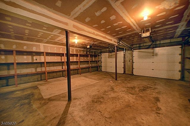 1316 Alps Rd, Wayne Twp., NJ 07470