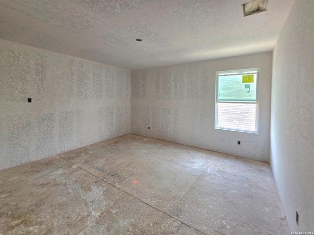 140 Yale St, Seguin, TX 78155