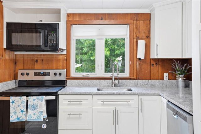 127 Indian Trail, Dennis Port, MA 02639