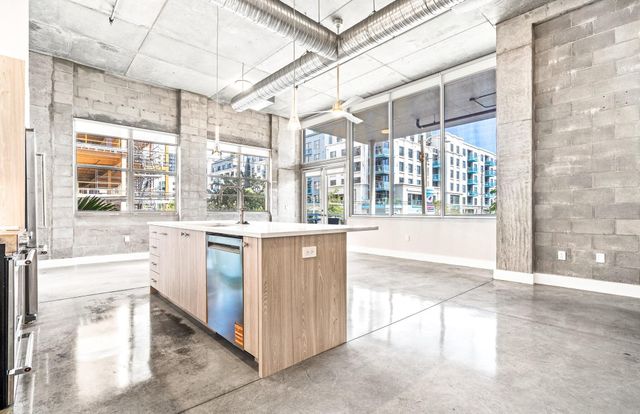 445 Andrews Avenue 202, Fort Lauderdale, FL 33301