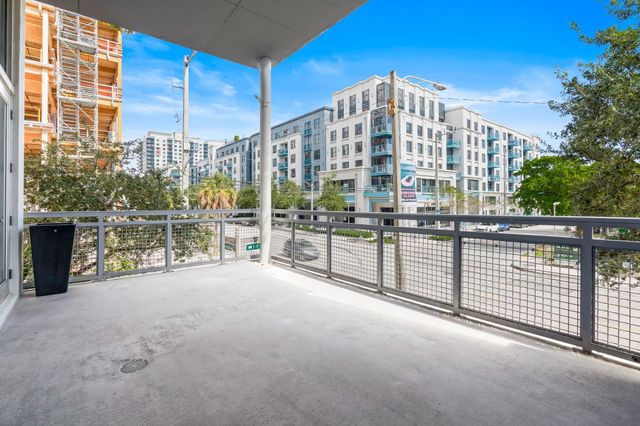 445 Andrews Avenue 202, Fort Lauderdale, FL 33301