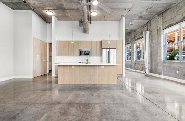 445 Andrews Avenue 202, Fort Lauderdale, FL 33301