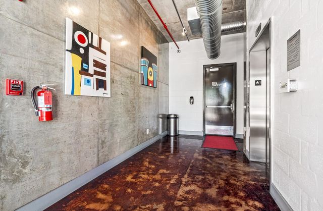 445 Andrews Avenue 202, Fort Lauderdale, FL 33301