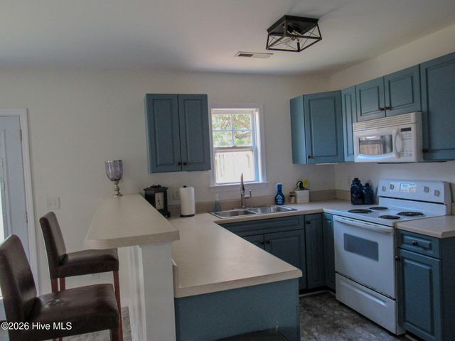 2260 Adams Street, Wilmington, NC 28401