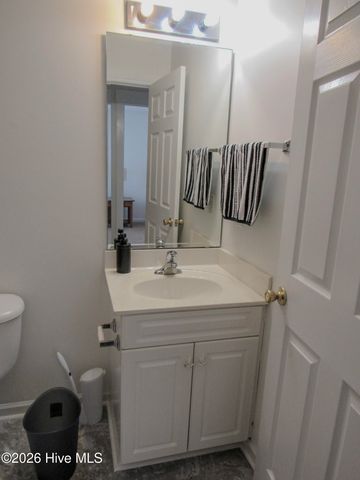 2260 Adams Street, Wilmington, NC 28401