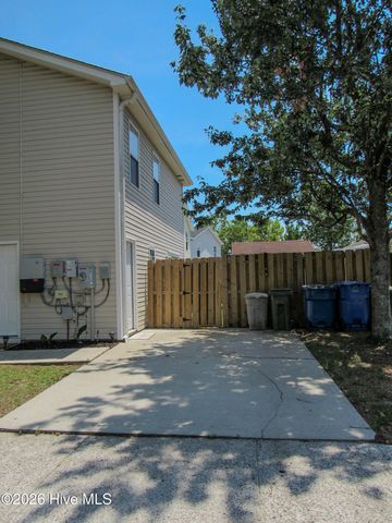 2260 Adams Street, Wilmington, NC 28401