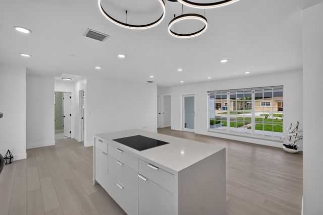 2701 DE SOTO Drive, Miramar, FL 33023
