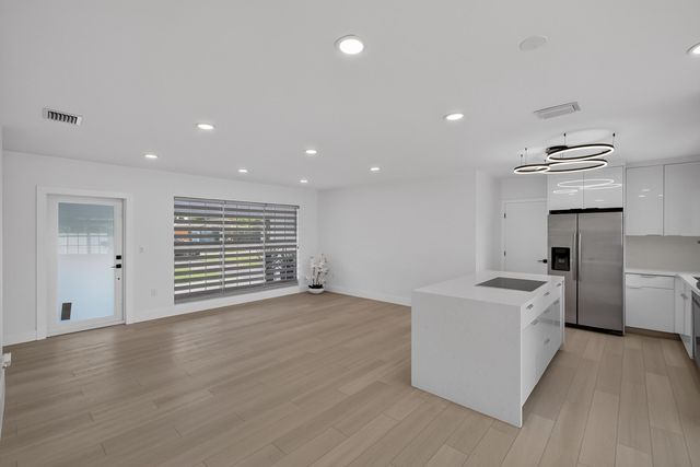 2701 DE SOTO Drive, Miramar, FL 33023