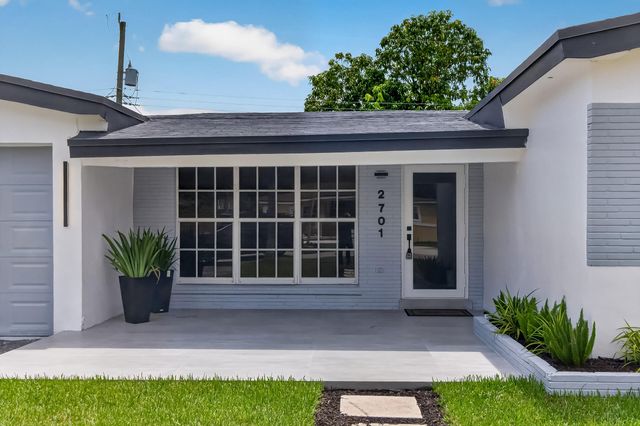 2701 DE SOTO Drive, Miramar, FL 33023