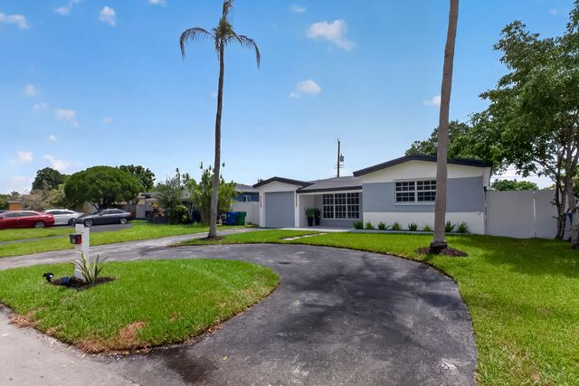 2701 DE SOTO Drive, Miramar, FL 33023