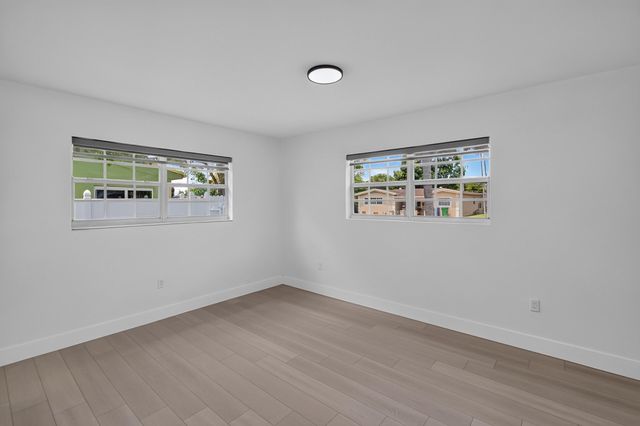 2701 DE SOTO Drive, Miramar, FL 33023