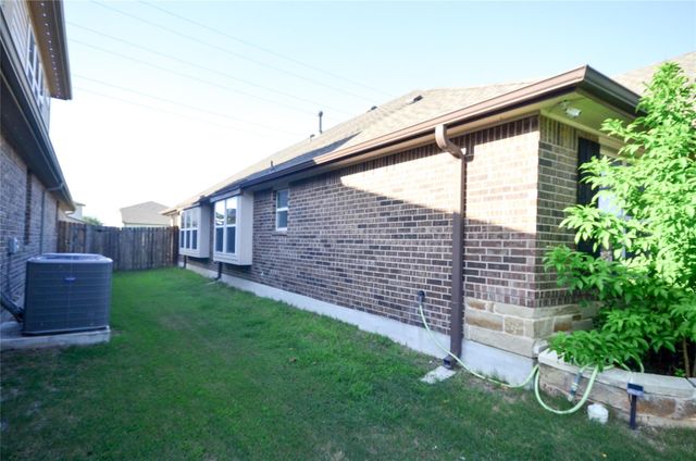 5632 Sabbia DR, Round Rock, TX 78665