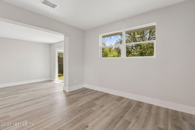 6712 HARLOW Boulevard, Jacksonville, FL 32210