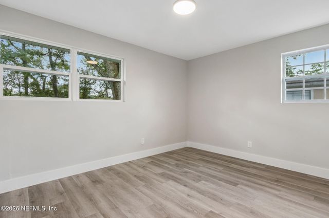 6712 HARLOW Boulevard, Jacksonville, FL 32210
