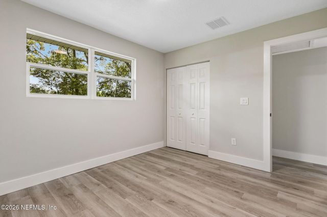 6712 HARLOW Boulevard, Jacksonville, FL 32210