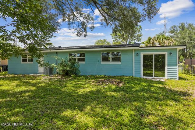 6712 HARLOW Boulevard, Jacksonville, FL 32210