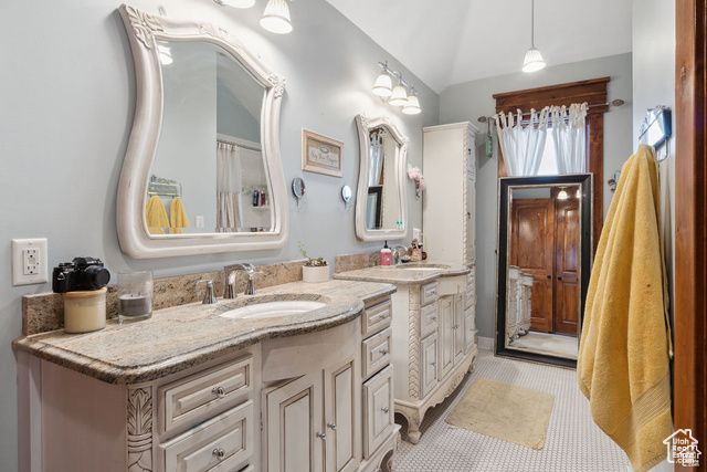 2415 E KARREN ST, Holladay, UT 84124