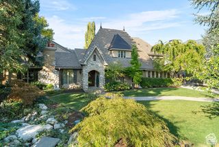 2415 E KARREN ST, Holladay, UT 84124