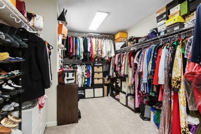 3727 Norwood Glen Lane, Friendswood, TX 77546