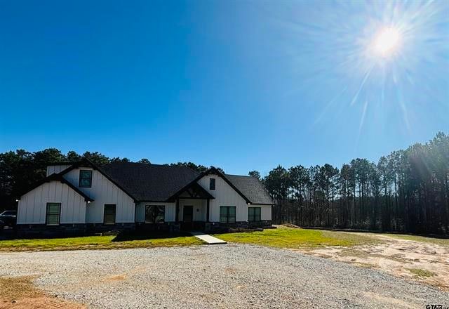 413 S CR 3101, Jacksonville, TX 75766