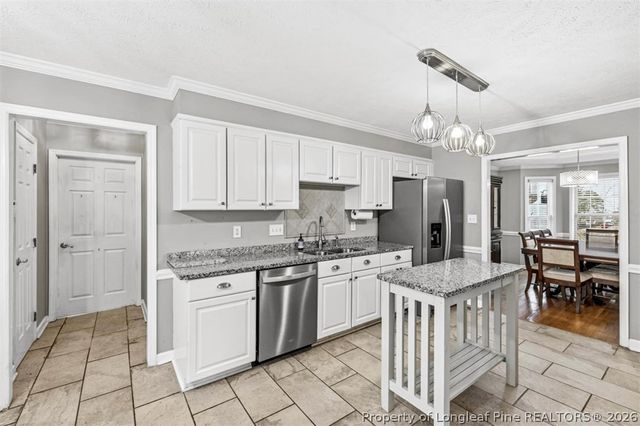 403 Lionshead Road, Fayetteville, NC 28311