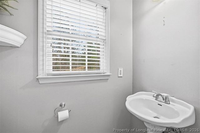 403 Lionshead Road, Fayetteville, NC 28311