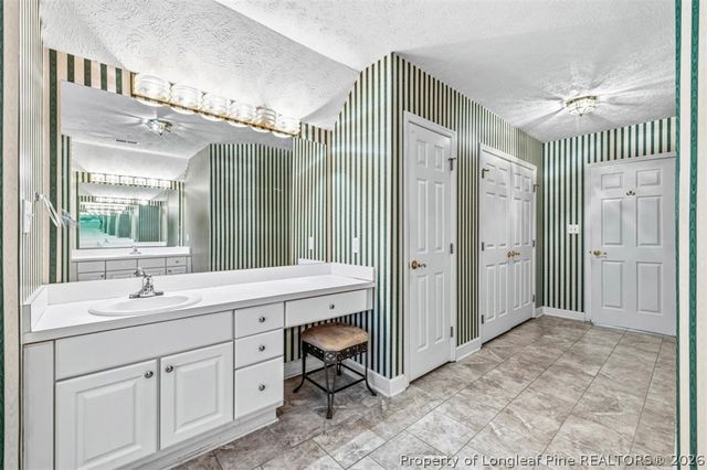 403 Lionshead Road, Fayetteville, NC 28311