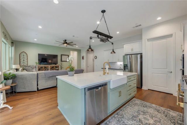 24590 Crestley Drive, Corona, CA 92883