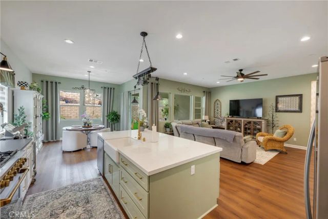 24590 Crestley Drive, Corona, CA 92883
