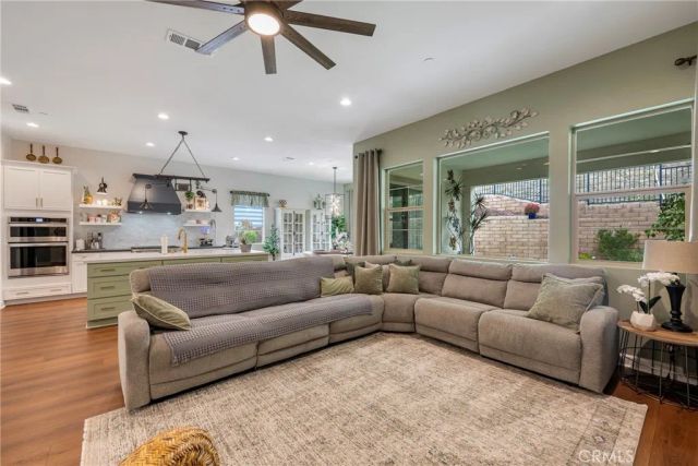 24590 Crestley Drive, Corona, CA 92883