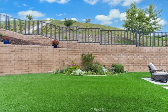 24590 Crestley Drive, Corona, CA 92883