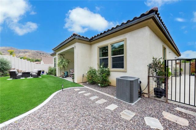 24590 Crestley Drive, Corona, CA 92883