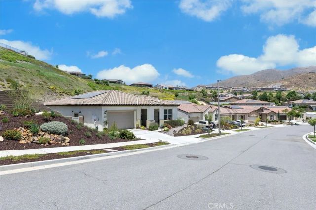 24590 Crestley Drive, Corona, CA 92883