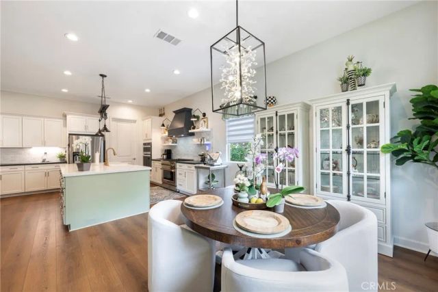 24590 Crestley Drive, Corona, CA 92883