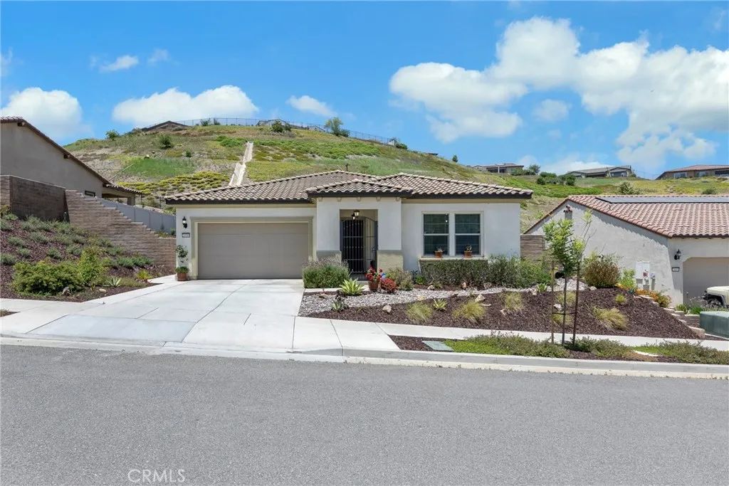24590 Crestley Drive, Corona, CA 92883