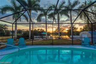 28 Constitution DR, Naples, FL 34112