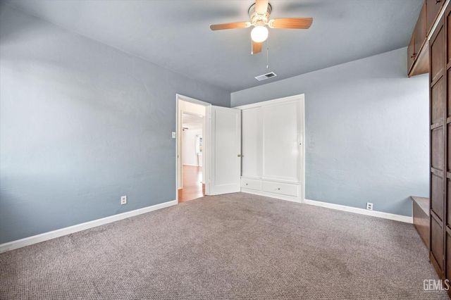 1904 Radiance Drive, Bakersfield, CA 93304